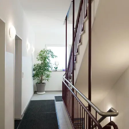 Apartment An Der Messe Köln